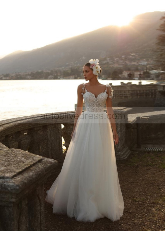 Sweetheart Neck Ivory Lace Tulle Chic Wedding Dress